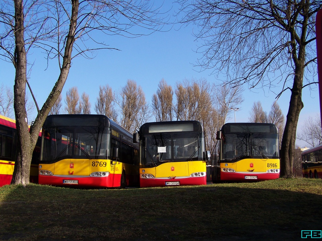8769, 8907, 8916
Różne ich losy, choć przesądzone.
Słowa kluczowe: SU15 8769 8907 8916 ZajezdniaKleszczowa 2016