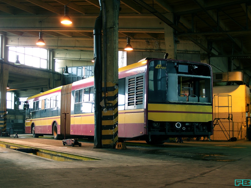 8841
Naprawiany.
Słowa kluczowe: SU18 8841 ZajezdniaOstrobramska 2015
