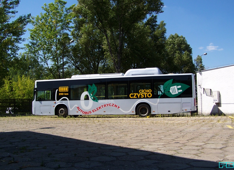 935
Stał się rezerwą na Polskę.
Słowa kluczowe: BYD Ebus12 935 ORT 2015