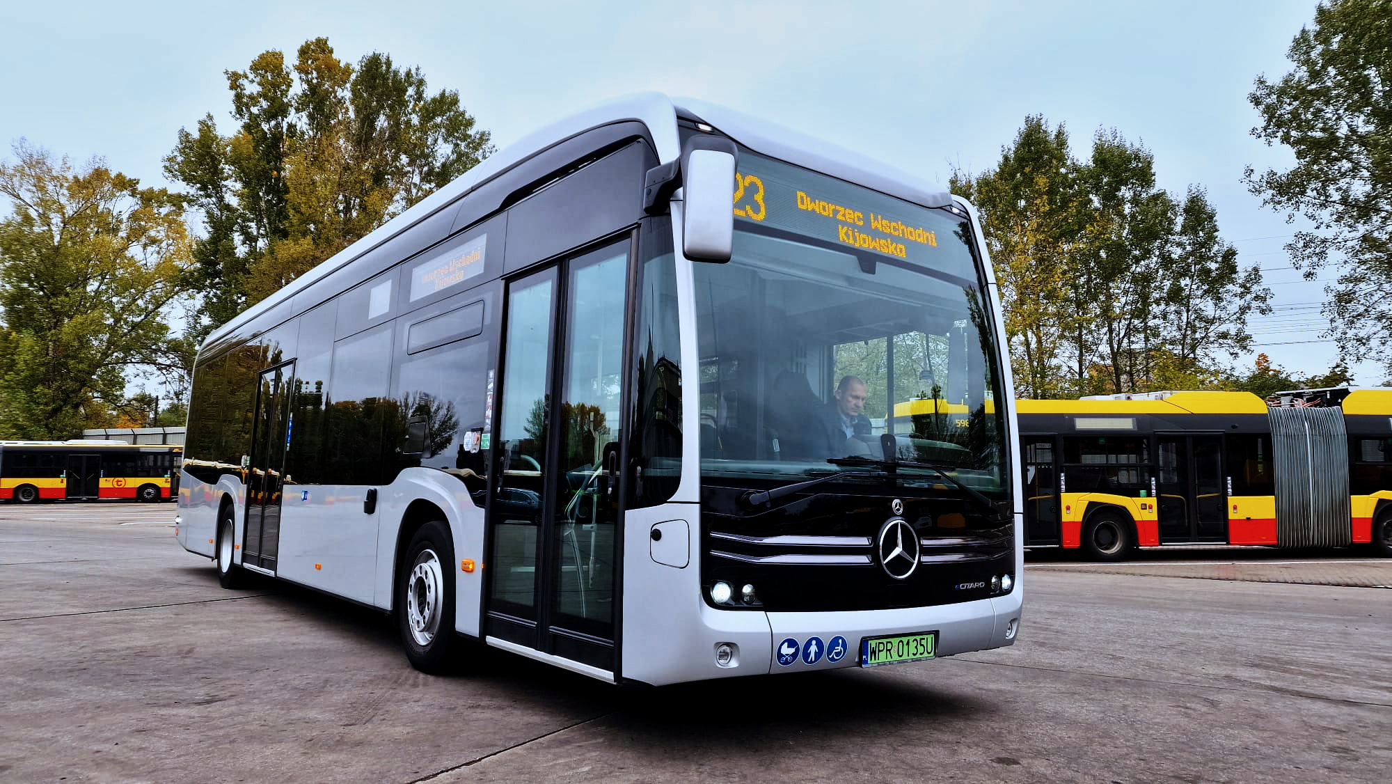 957
Foto: MZA.
Słowa kluczowe: MercedesE-Citaro 957 ZajezdniaStalowa 2024