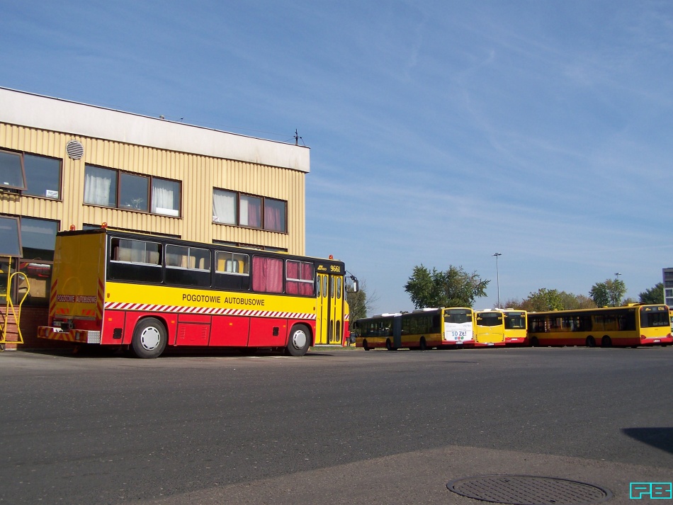9661
Pilnuje porządku.
Słowa kluczowe: IK280/A 9661 ZajezdniaKleszczowa 2015
