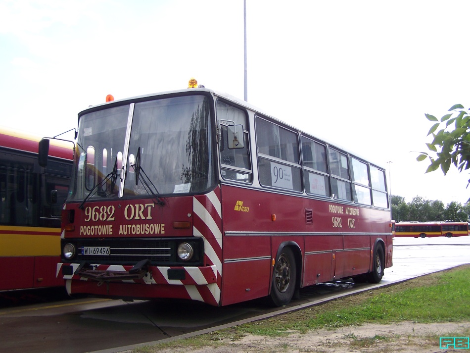 9682
Wciąż pracuje. Jednak jest w dobrych rękach.
Słowa kluczowe: IK280/A 9682 ZajezdniaOstrobramska 2014
