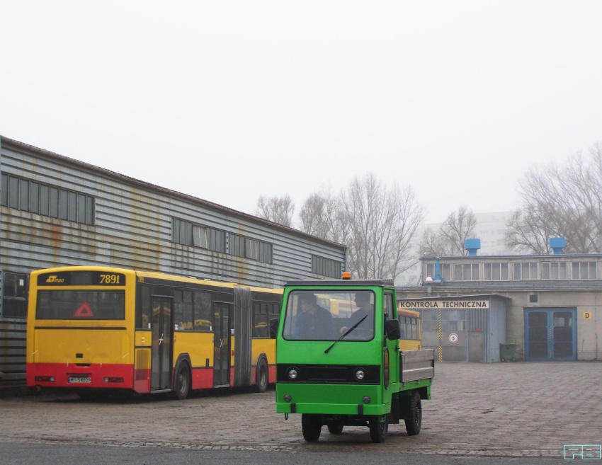 DI-VEN Lom EP011.19
Bułgar śmiga po CWSie
Słowa kluczowe: MZA ORT DIVENLomEP011.19 2012