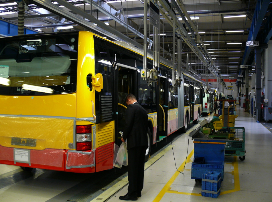 MAN Lion's CityG
Końcówka linii produkcyjnej. Autobus dostaje referencje.
Słowa kluczowe: Lion'sCityG MANfabryka Sady 2010