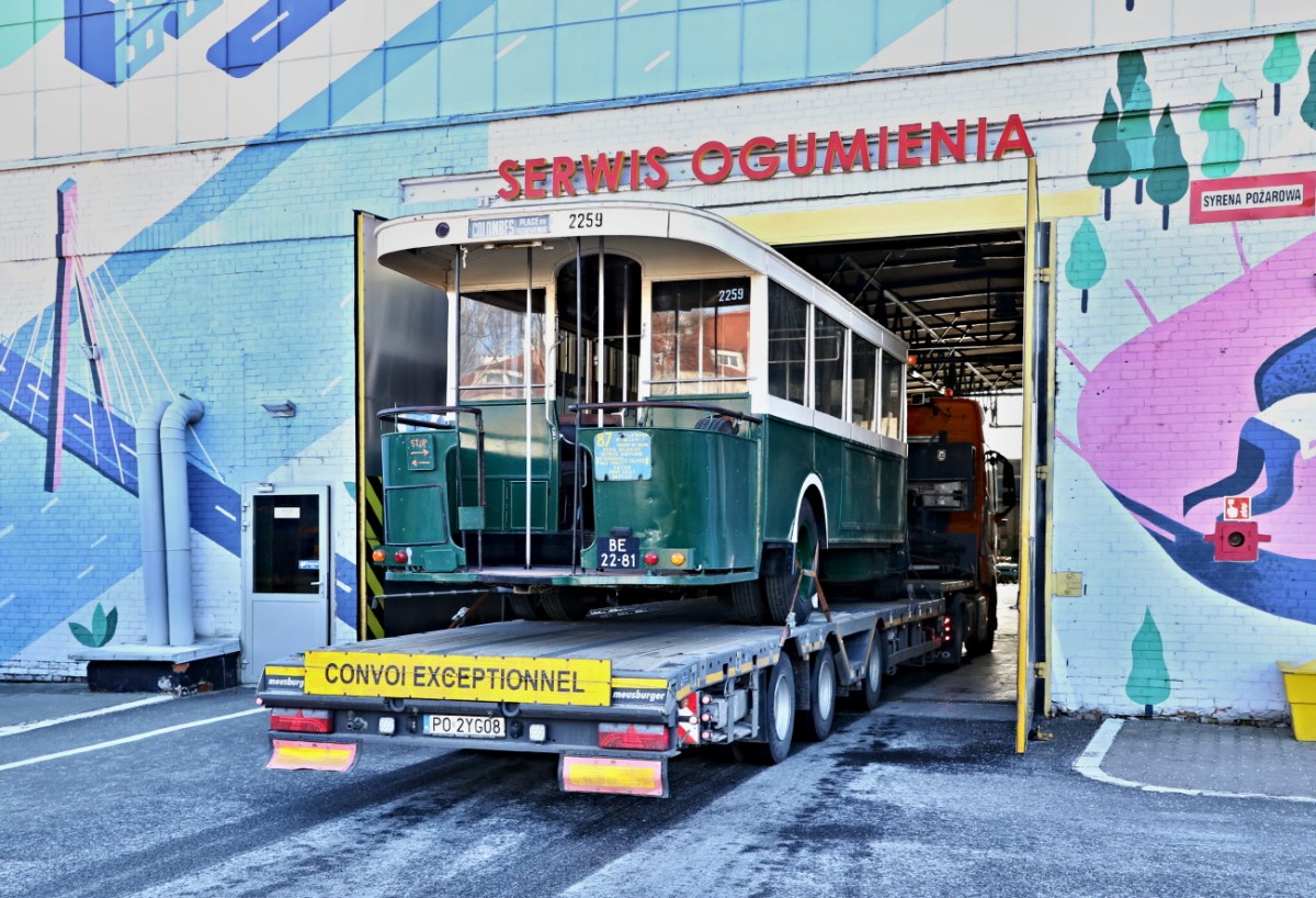 Somua Renault TN6
Już na zawsze w Warszawie.

Zdjęcie jest własnością MZA. 
Słowa kluczowe: SomuaRenaultTN6 2259 ZajezdniaWoronicza 2019