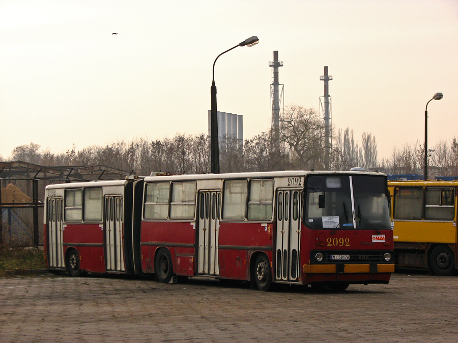 2092
prod. 1991
Słowa kluczowe: IK280 2092 drugiplacR6